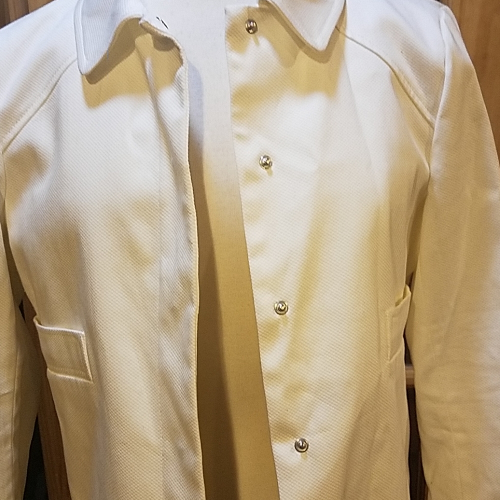 White jacket - Picture 3 of 4